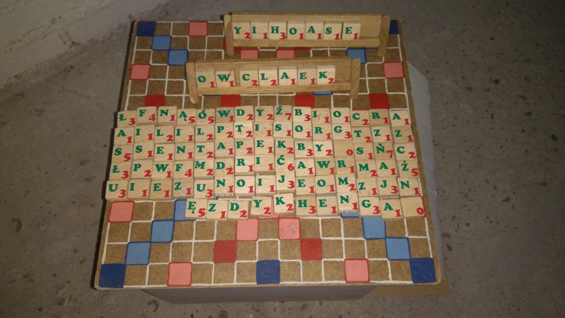 Scrabble - własnoręcznie wykonane - 30 letnie