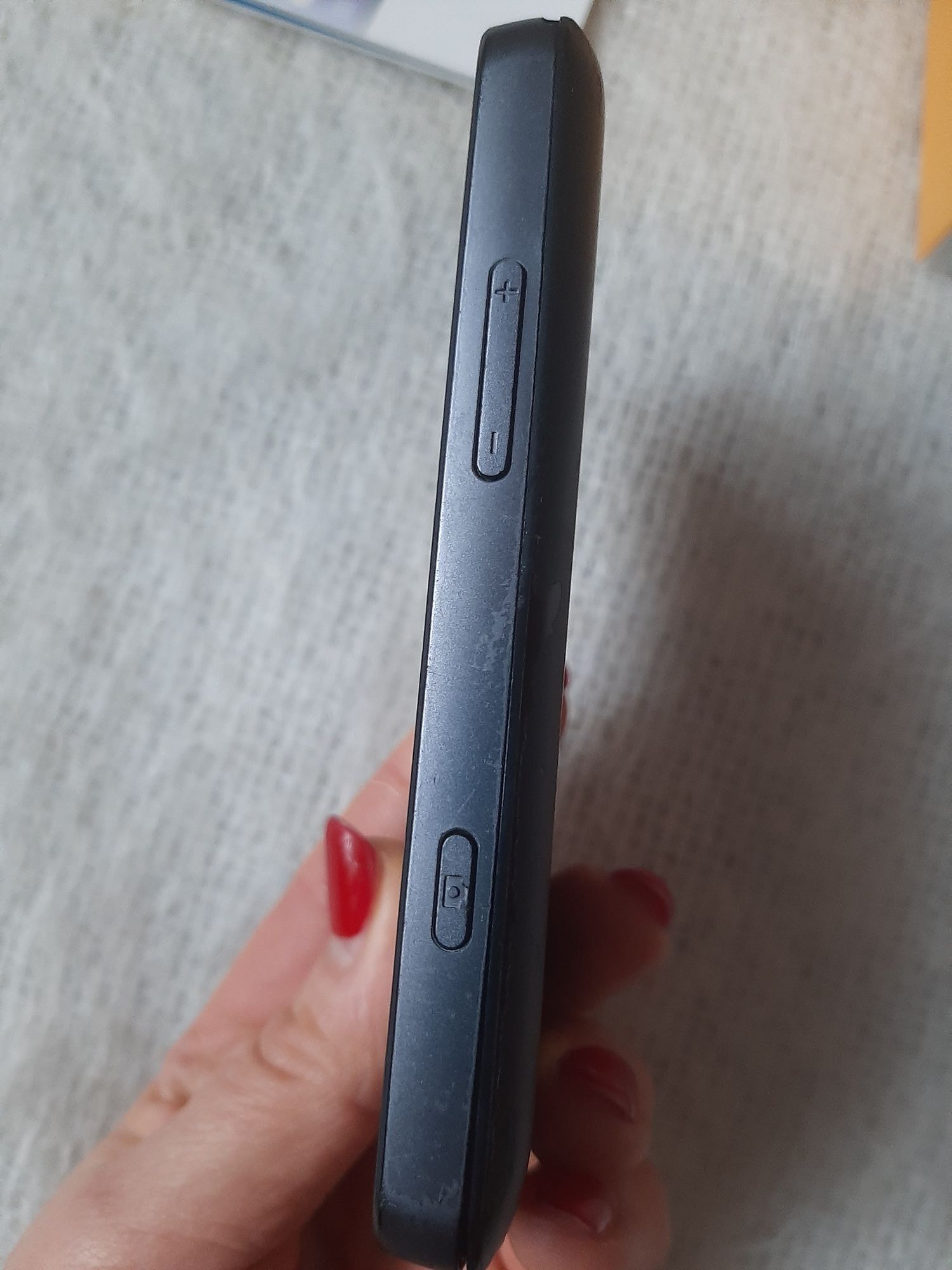 Smartfon Yes eclipse 4 G, sprawny, jedynie bateria uszkodzona
