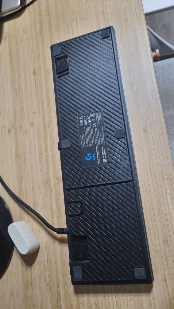 Teclado Logitech G512 Carbon