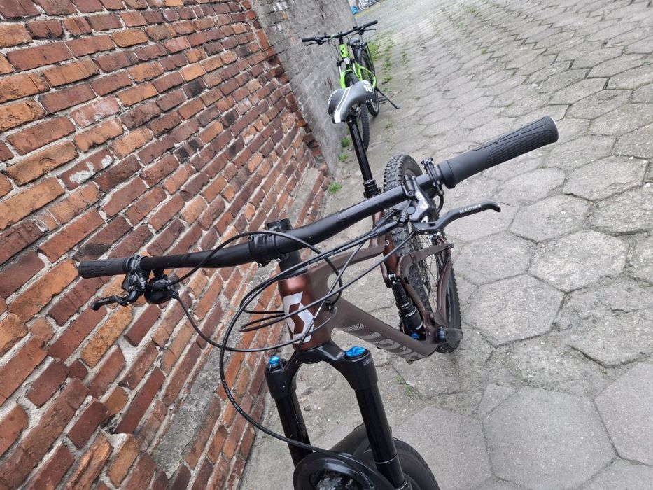 Rower MTB Scott Genius 30 r. L Fox Magura