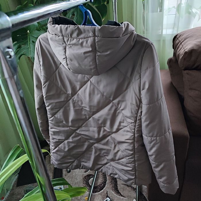 Куртка жіноча осінь-весна