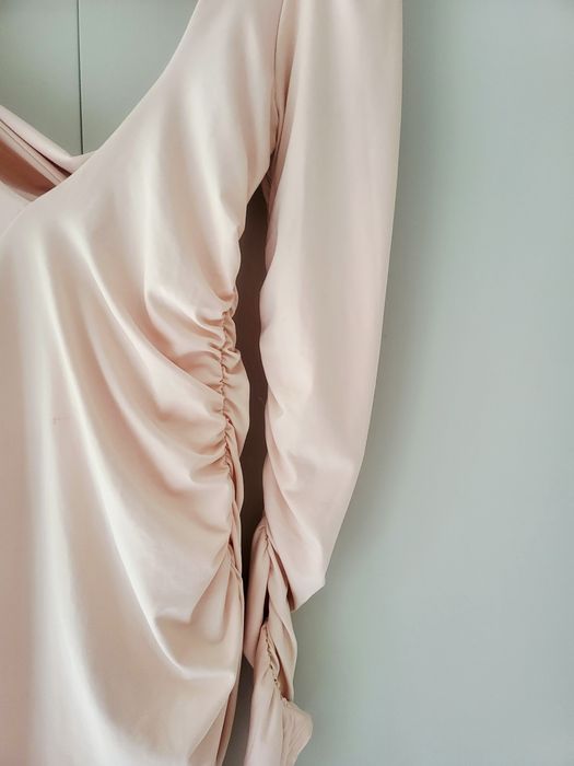 Oh Polly Rozm S Sexy Sukienka z Wycięciami Pudrowy Roz