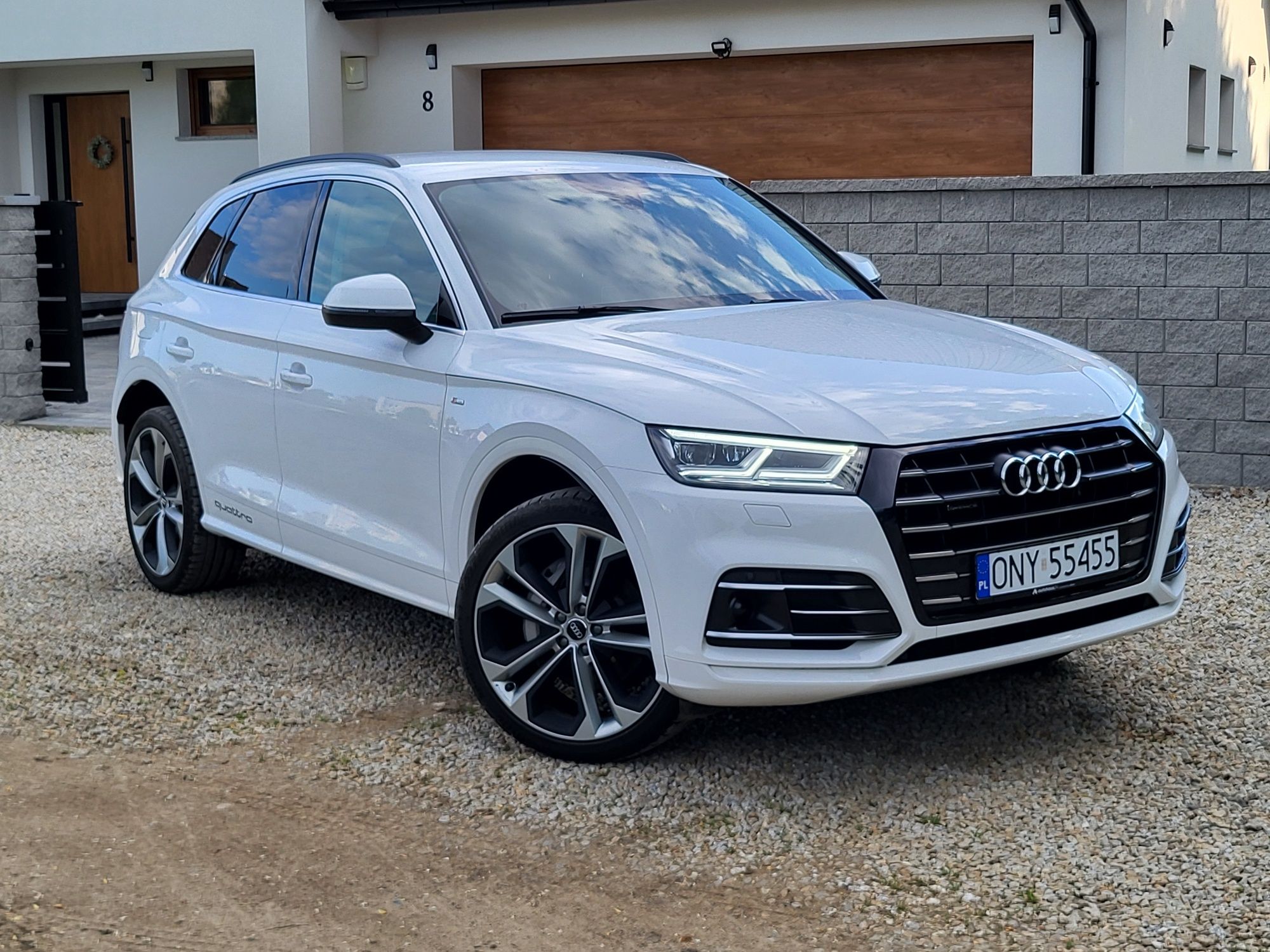 Audi Q5 TFSIe 367KM najbogatsza wersja