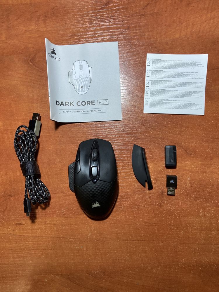 Продам безпроводную геймерскую мышку Corsair dark core rgb se wireless