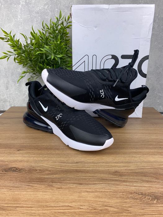 Buty męskie Nike Air Max 270 r. 43 – dynamiczne sneakersy
