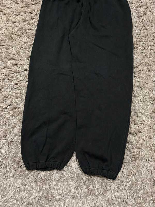 Czarne baggy skate dresowe spodnie Champion - Size M