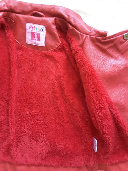 Blusão cabedal - tam 8 anos - como NOVO