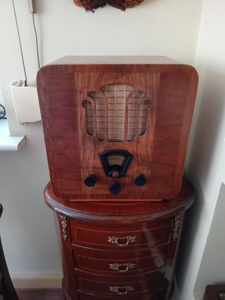 Z 1939 roku Sprawne Radio Philips Stan Kolekcjonerski