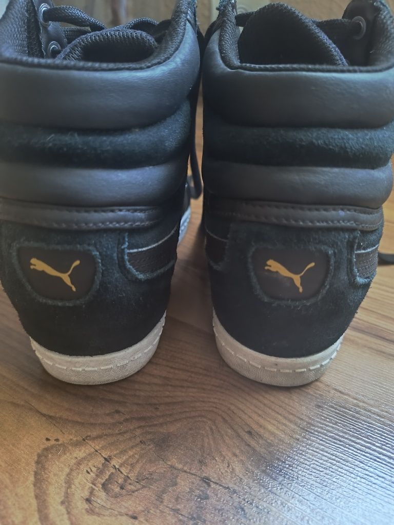 Buty puma na koturnie