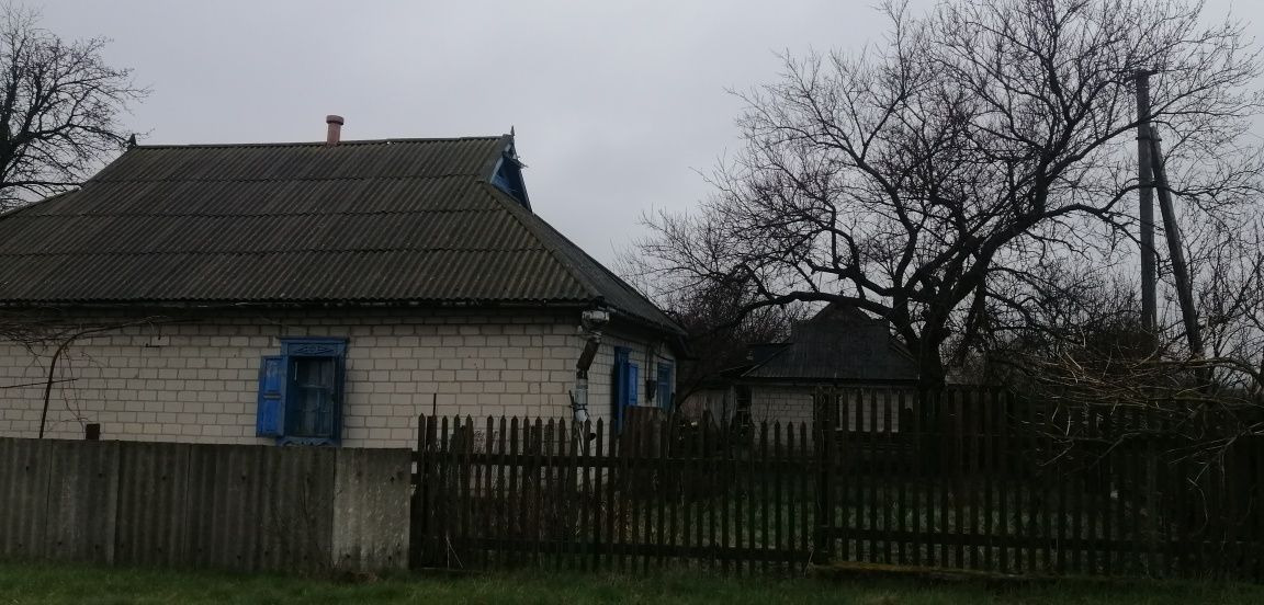 Будинок в селі Заріччя до міста 12 км