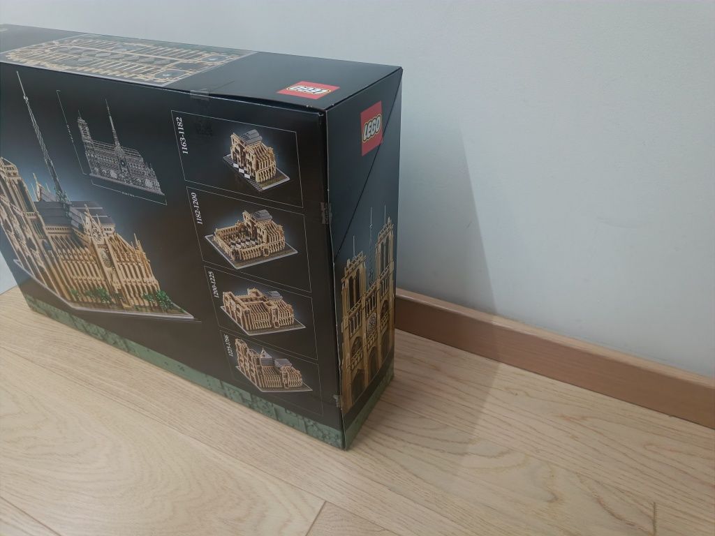 LEGO 21061 Katedra Notre Dame Architecture nowy