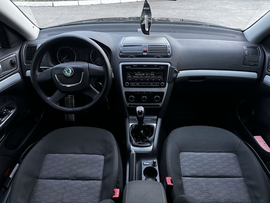 Продам Skoda Octavia A5 1.6 MPI