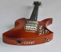 Isqueiro Guitarra, Feito na Austria Pela Champ