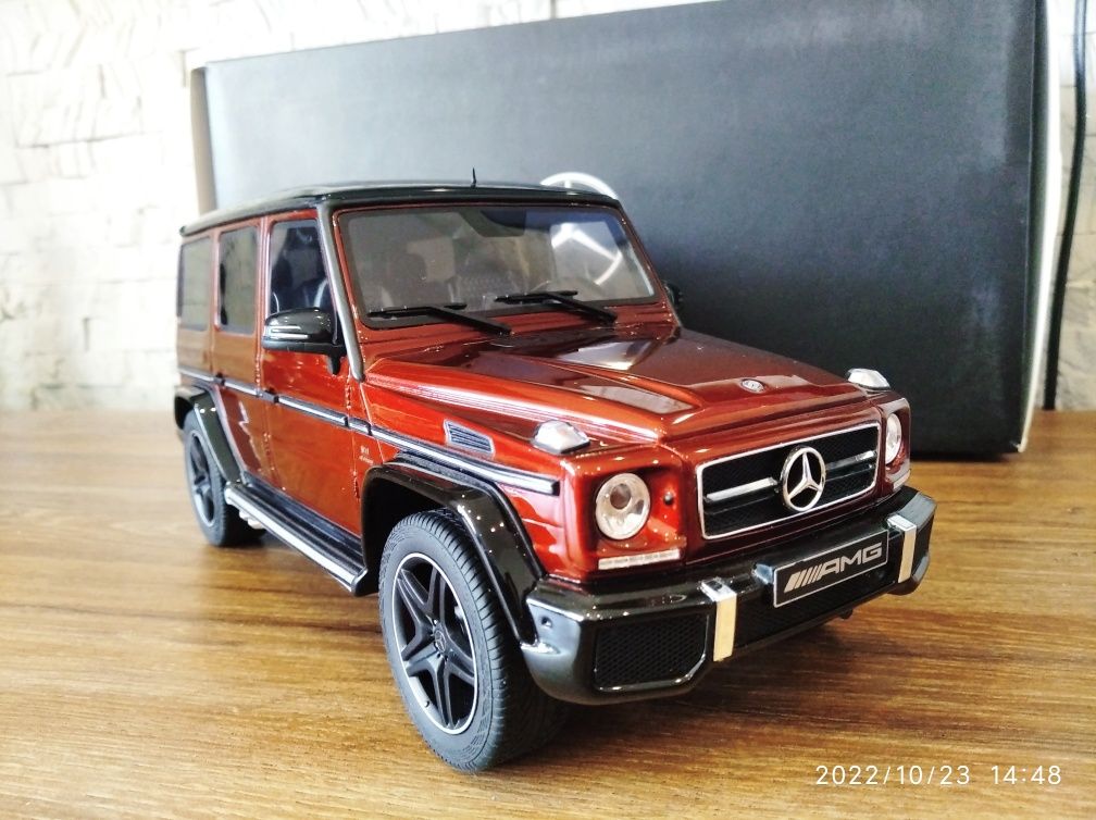 1:18 GT Spirit Mercedes AMG  G63 Crazy Color model limit 189/463