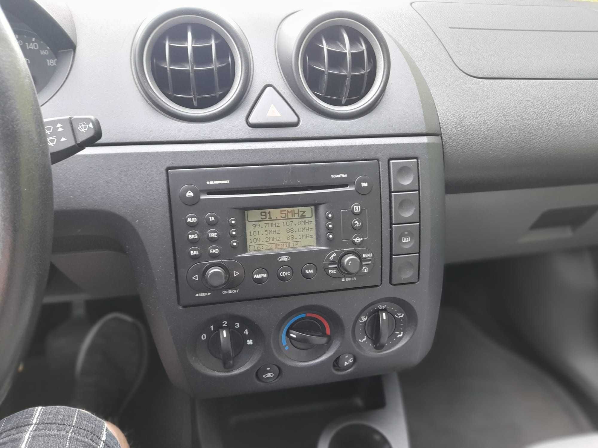 Ford Fiesta 2003 automat