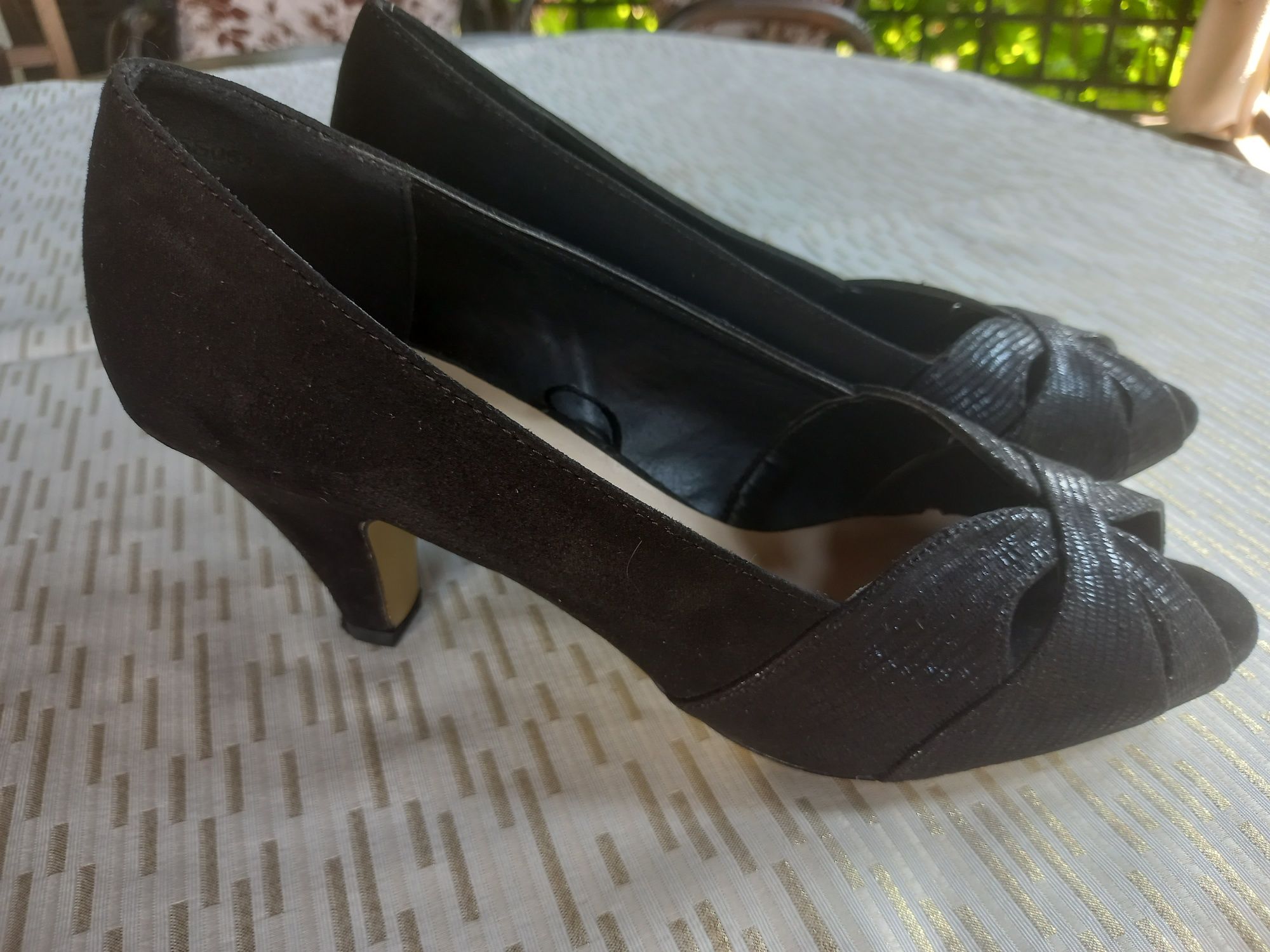 Buty damskie rozm39