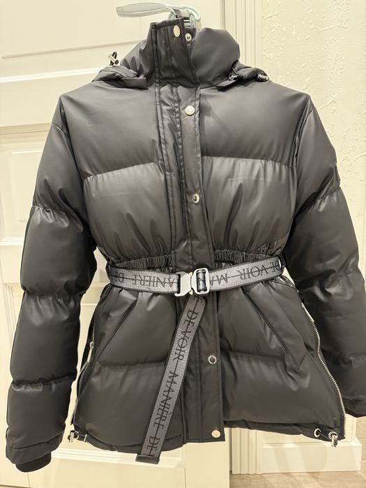 Продам женскую куртку