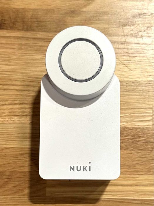 Zamek Nuki sprawny, używany