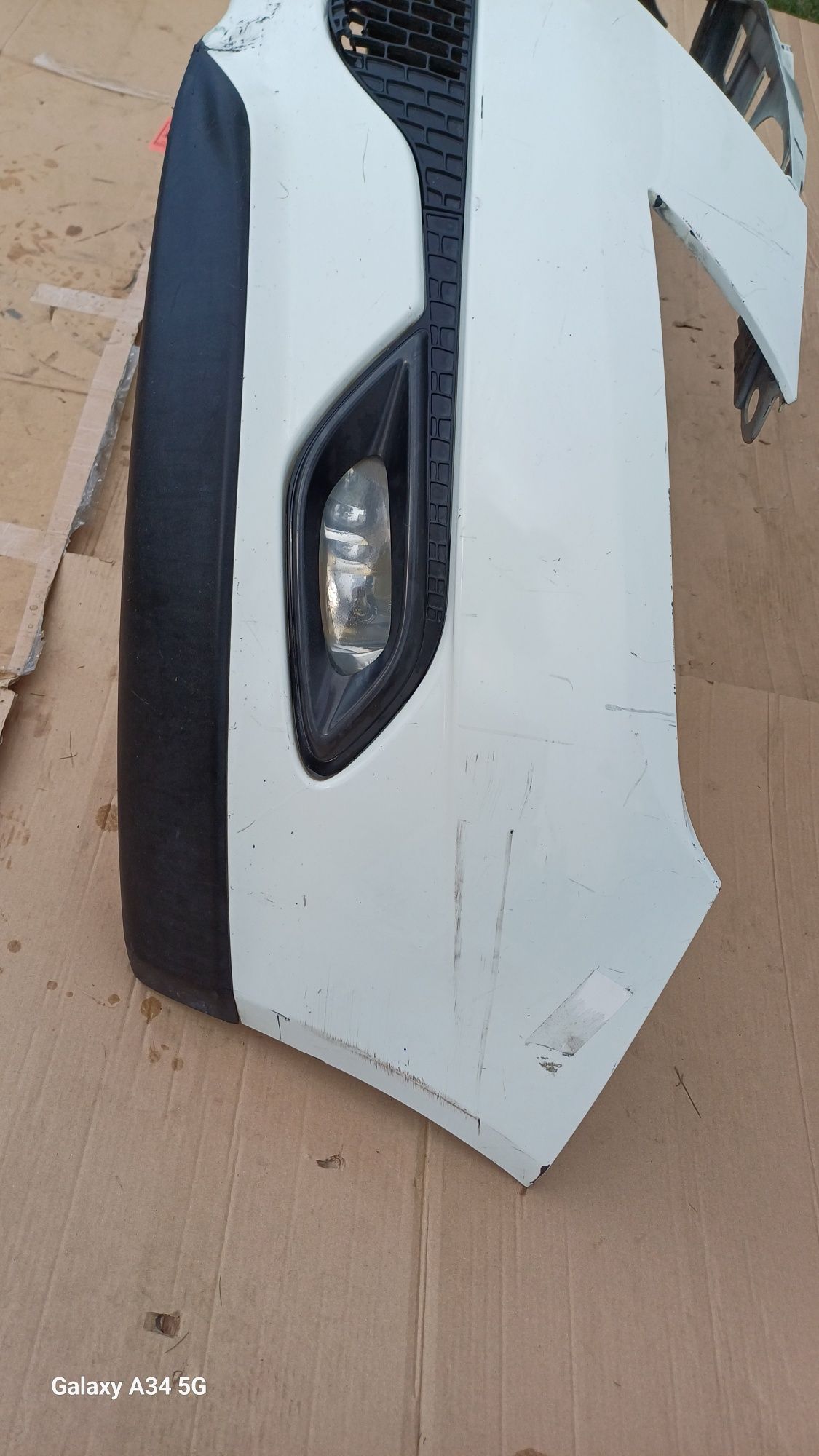 Zderzak przedni lancia delta lll
