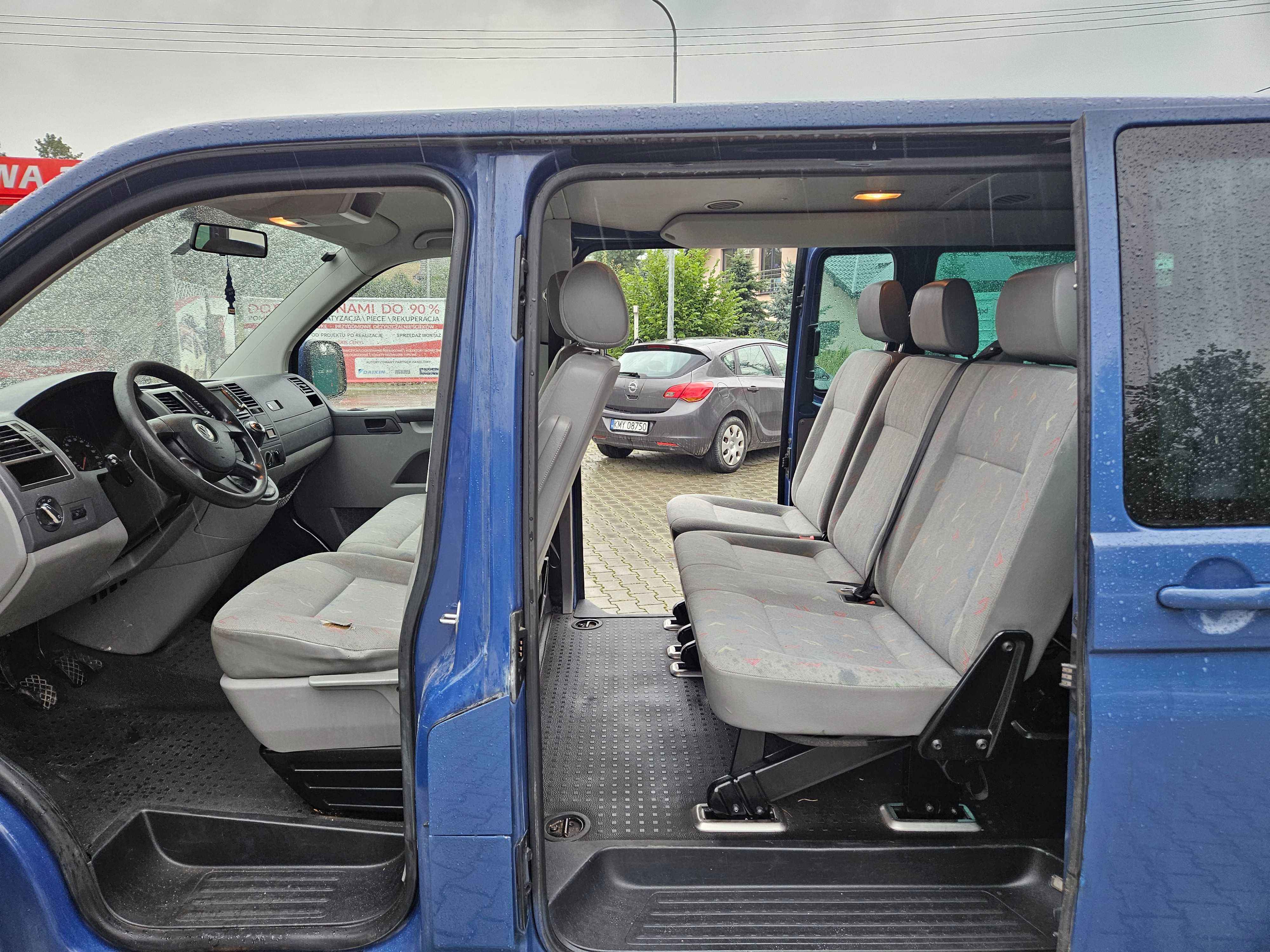 Volkswagen T5 Caravelle 2.5 TDI 2007 Rok 4Motion 4x4