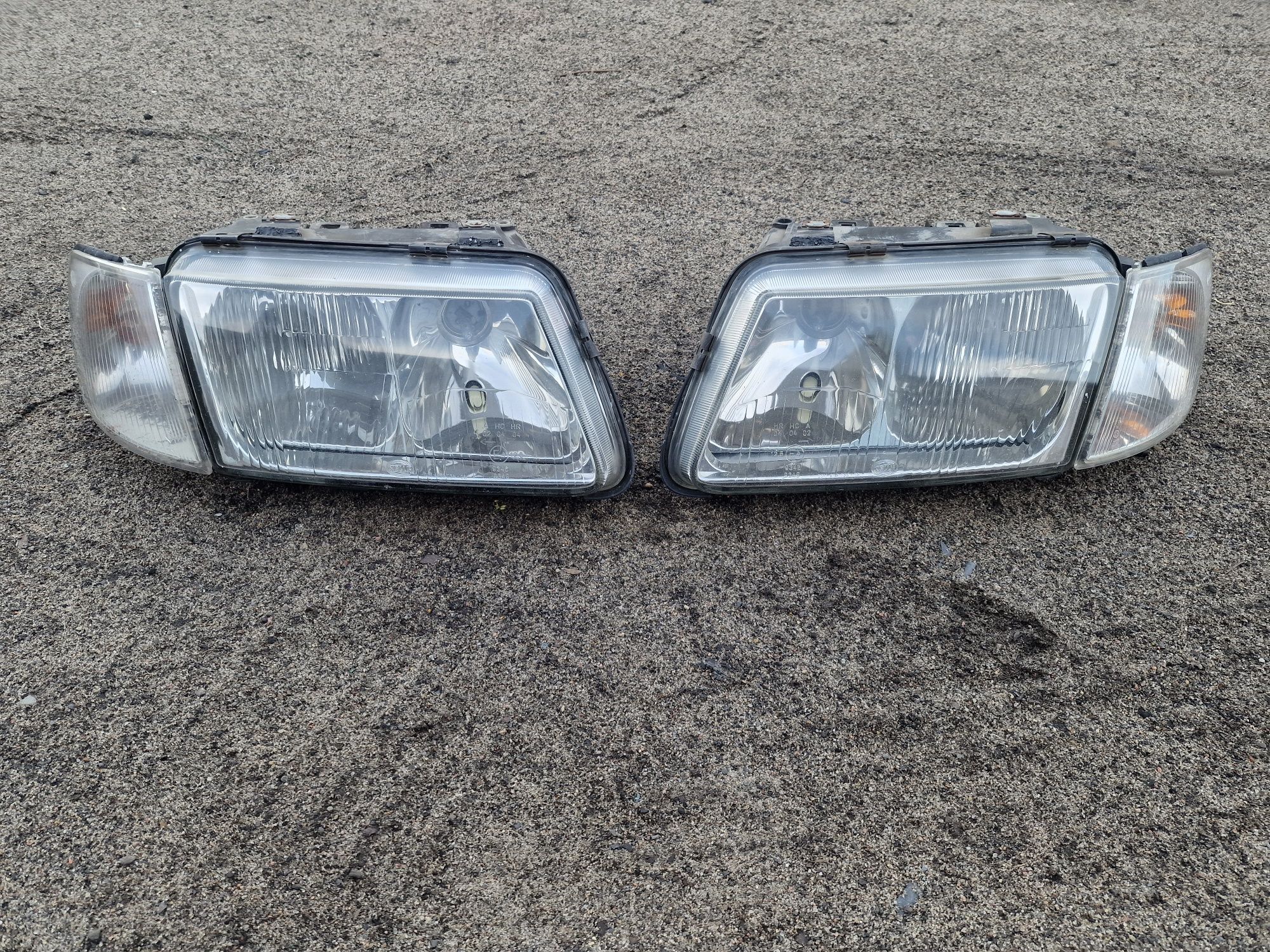 Lampy przód audi a3 8L kierunkowskazy komplet