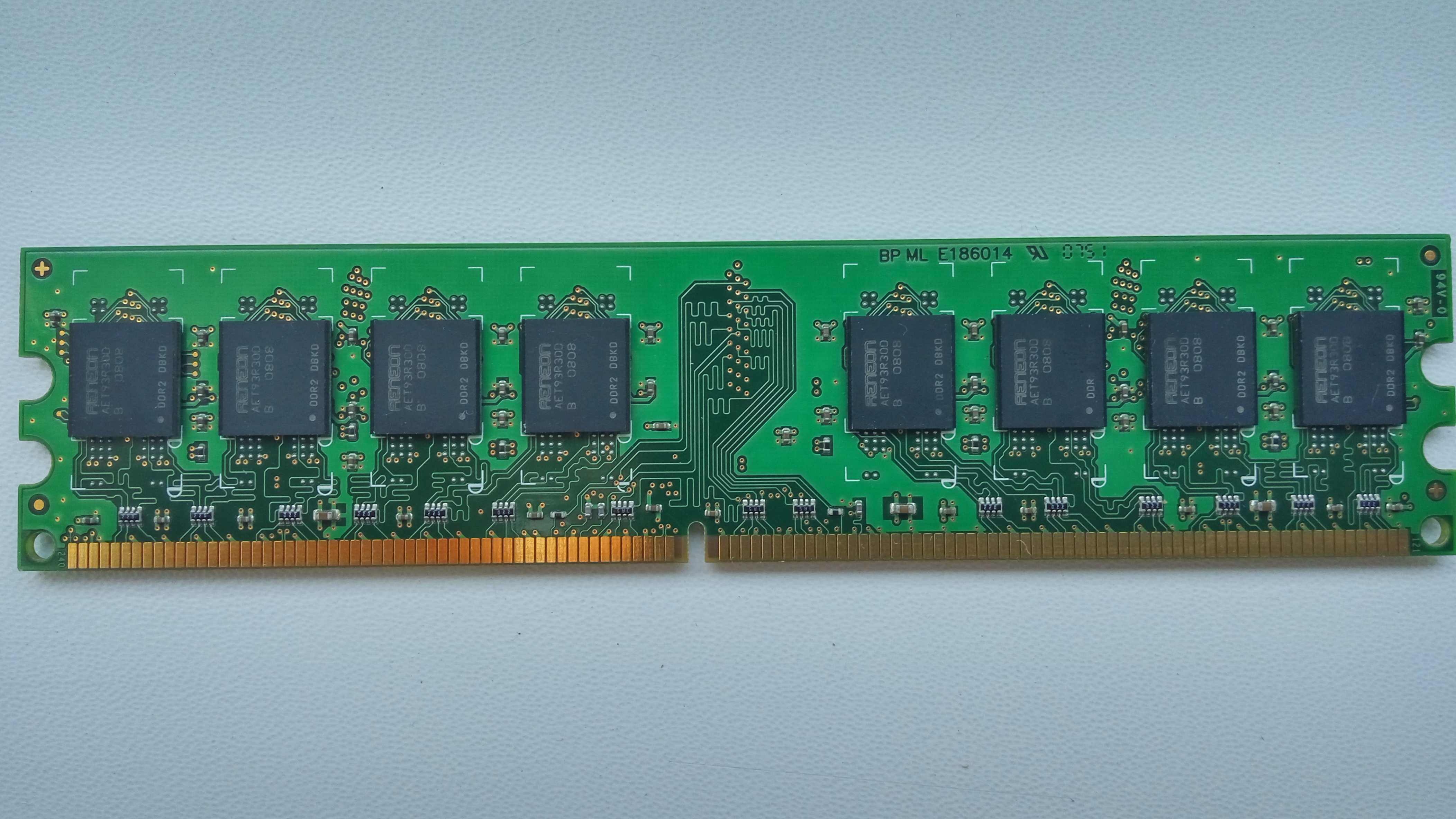 Pamięć RAM AE 1GB DDR2-667 CL5 PC2-5300U-555