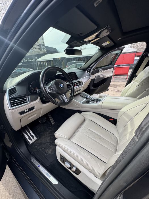 Автомобіль BMW X6 M50d M пакет