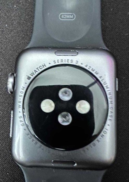 Apple Watch Series 3 (A1859) – 42mm