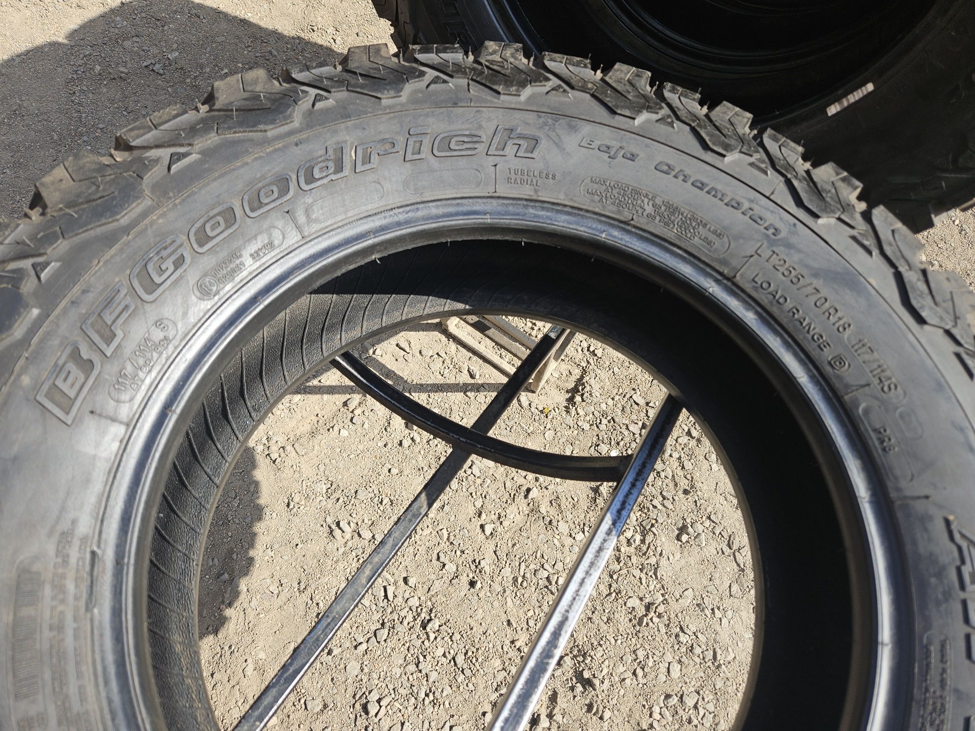 Шины БУ 255 70 R 18 Bfgoodrich all terrain T/A KO2 комплект всесезон