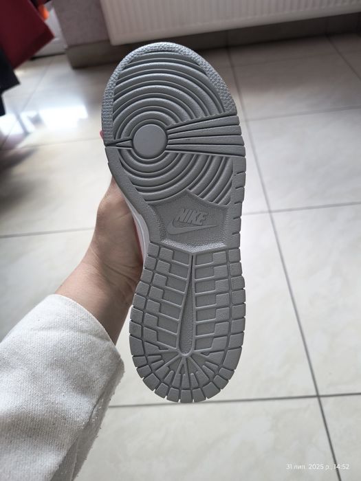 ОРИГІНАЛ Кросівки, кроссовки Nike Dunk  High DH9750-001  осінні 
 3.5y