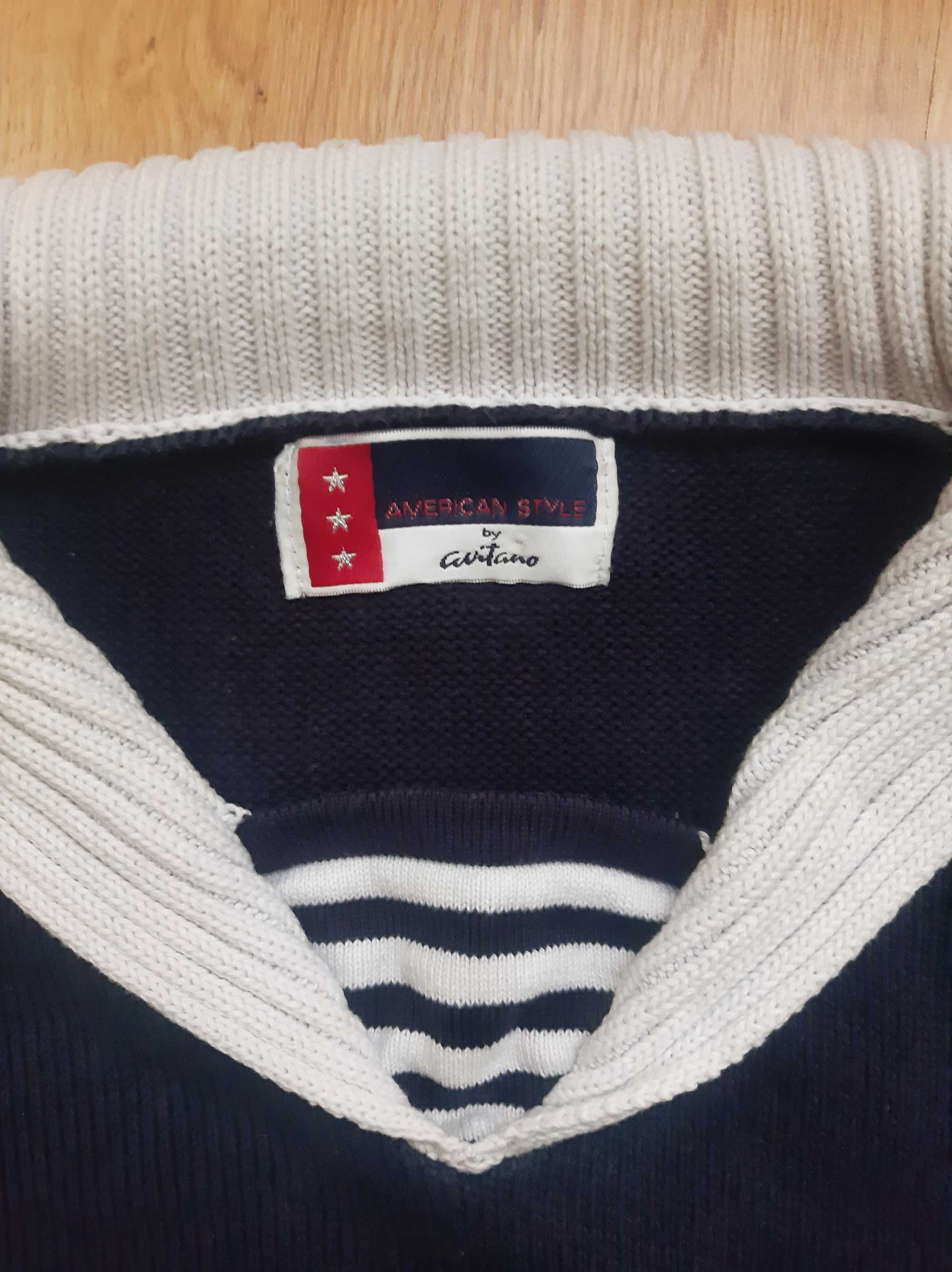Sweter w stylu marynarskim