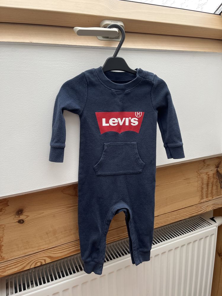 Komplet levis kombinezon + body prazek 74