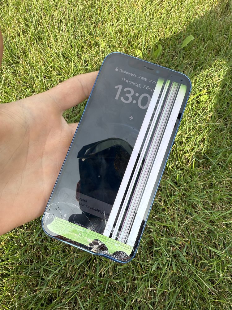 IPhone 12 256gb синій