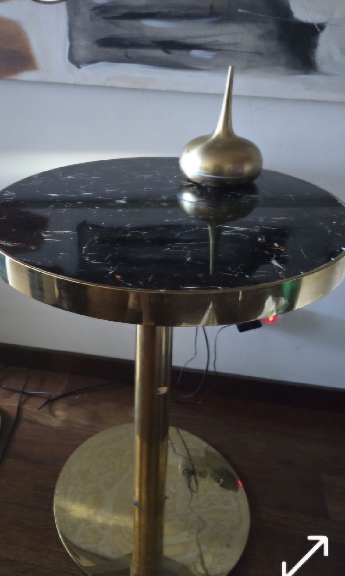 Mesa nova dourado