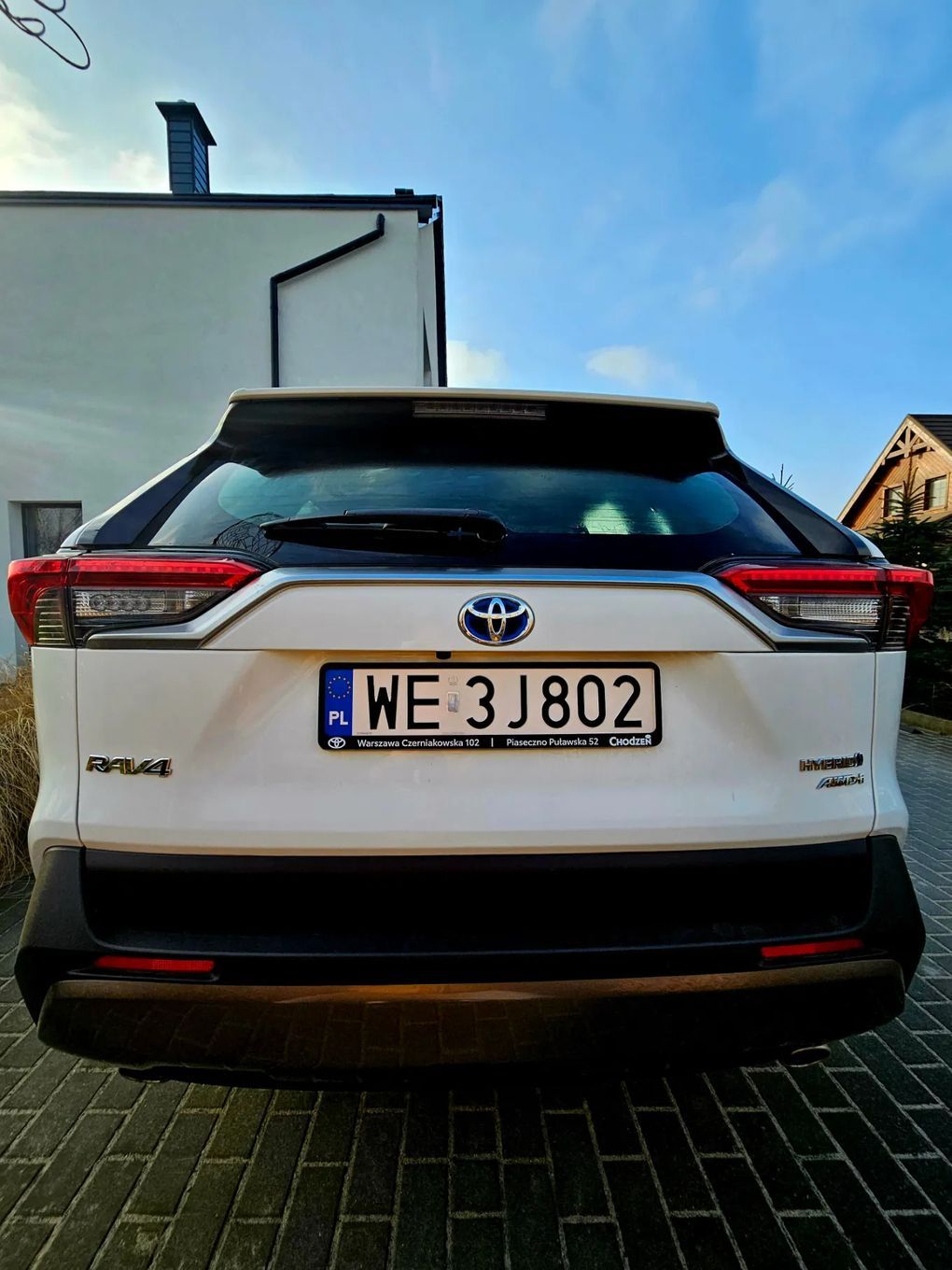 Toyota RAV4 2.5 Hybrid Dynamic Force 222 KM · 4x4 · AUTOMAT · 2021