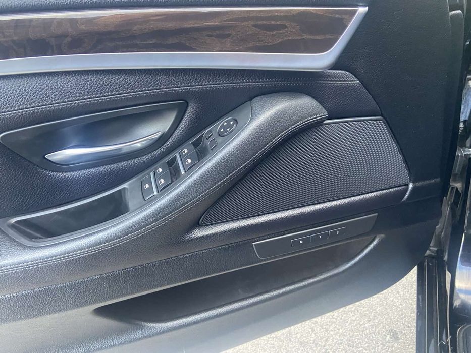 Продам БМВ Ф10 BMW F10