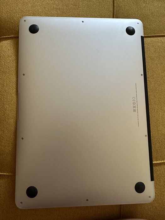 Mackbook Air 13”3 - 1.6 - 2GB - 2013