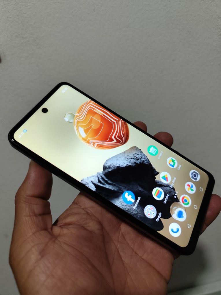 ZTE BLADE V60 Vita 16GB ram Total/256GB rom/aceito retoma inferior