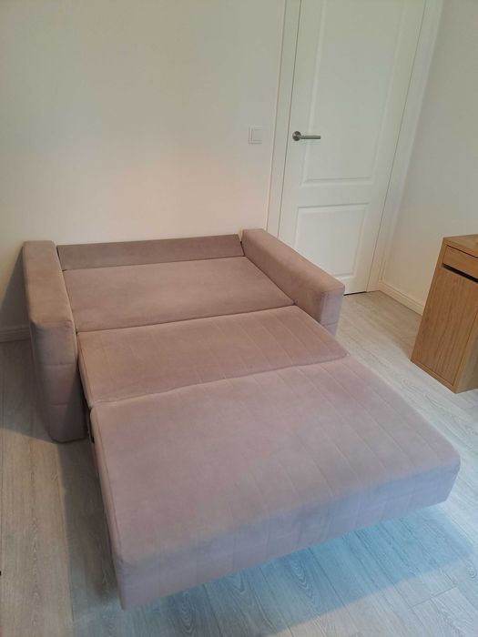 Sofa dwuosobowa rozkladana Agata
