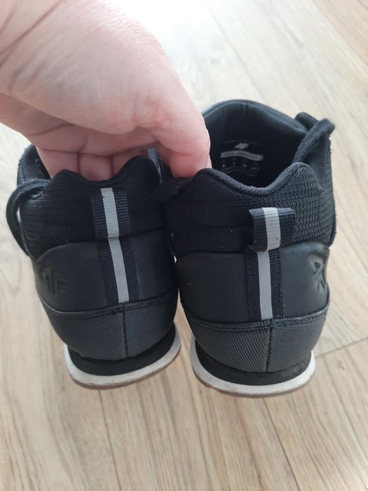 Buty zimowe chłopięce 36