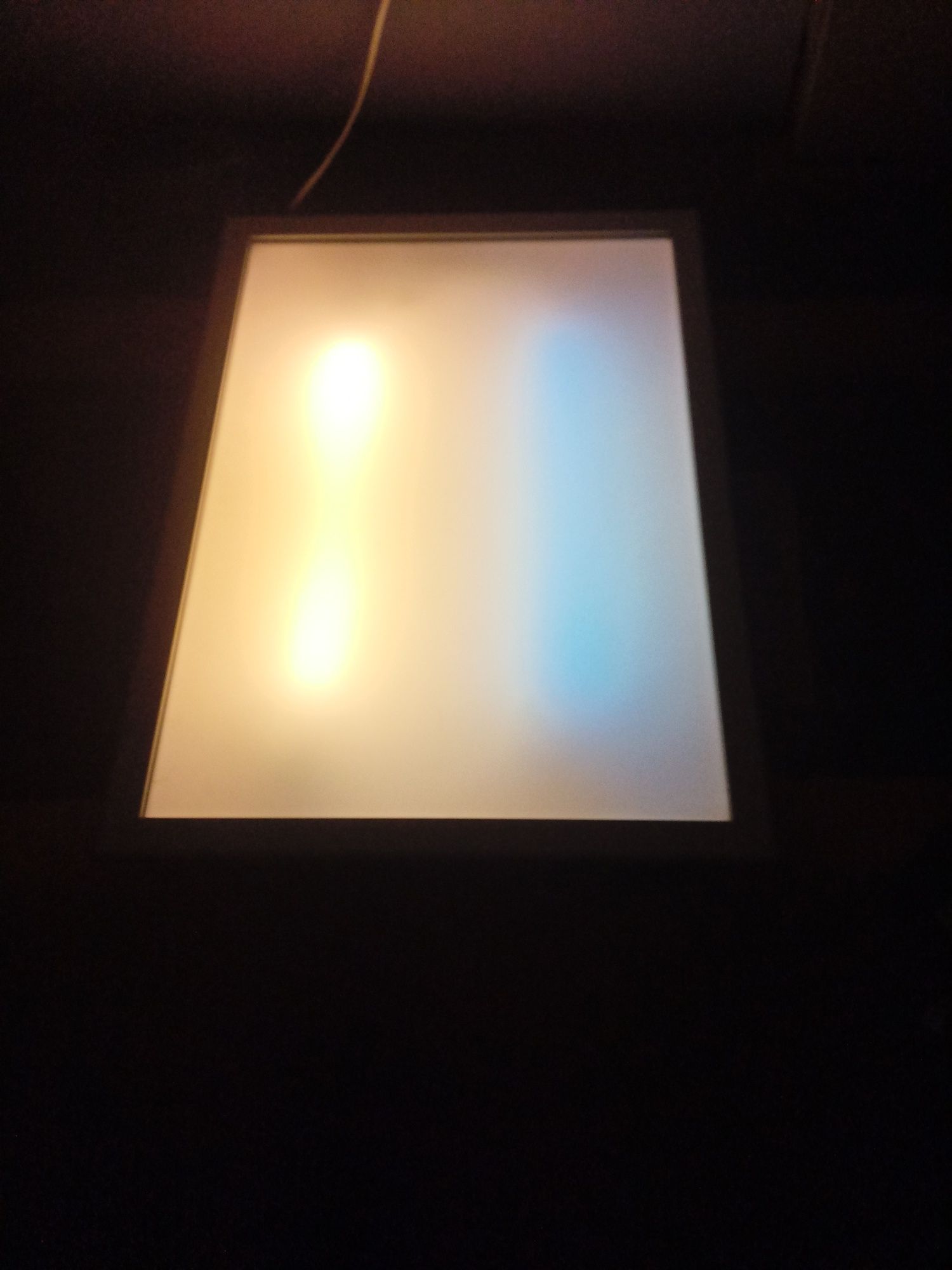 Ramka zatrzaskowa podświetlana aluminiowa