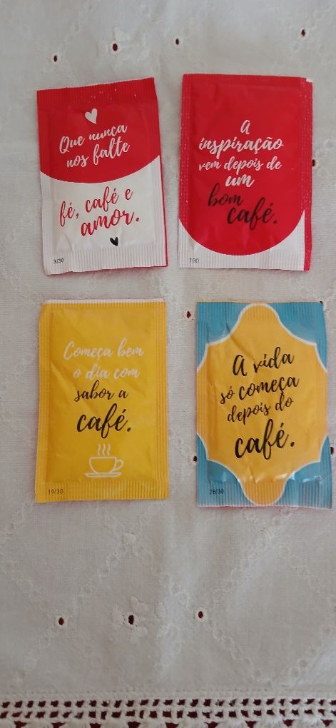 Pacotes de açúcar Deliciosamente da Empacotal