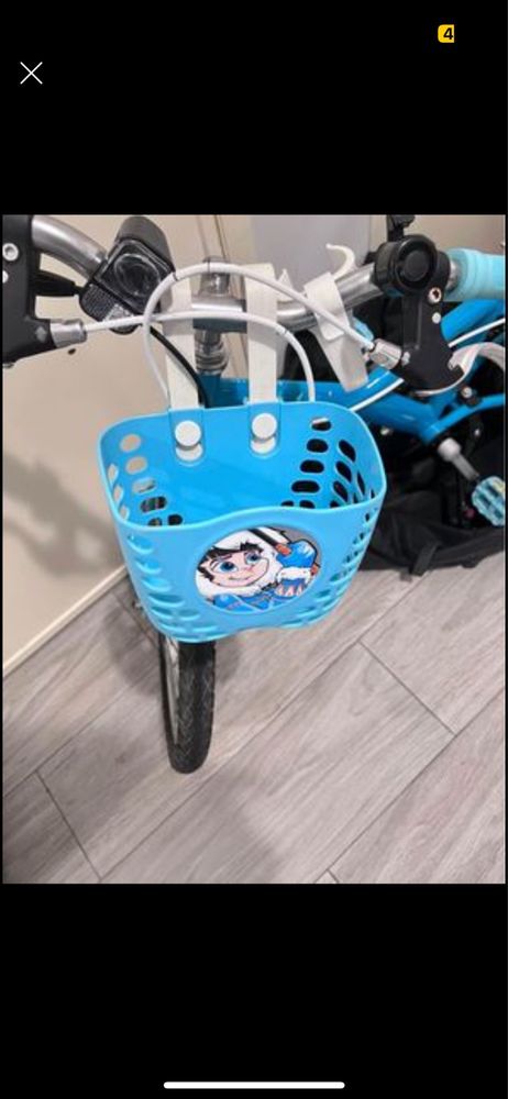 Bicicleta infantil com capa aro 16