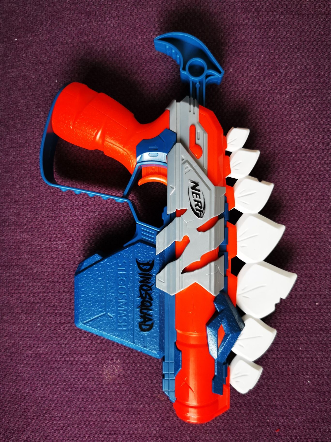 Vários tipos de Pistolas Nerf