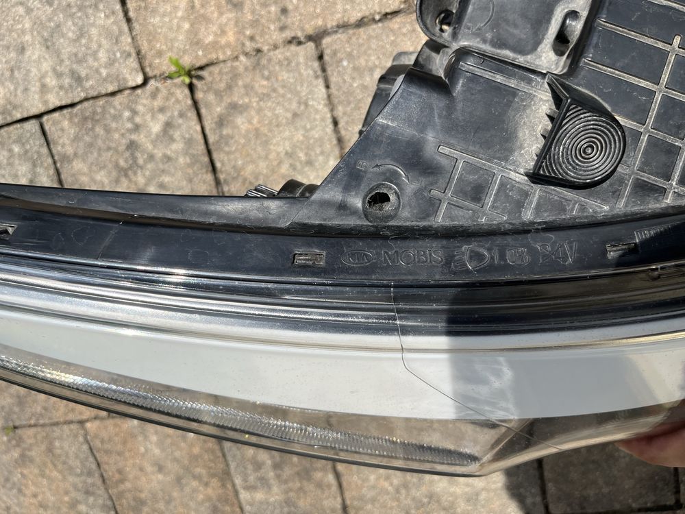 Lampa prawa Kia Ceed 2 orginalna