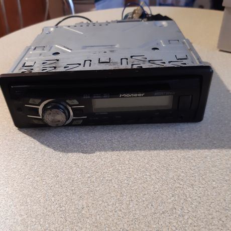 Radio samochodowe Pioneer MP3 USB