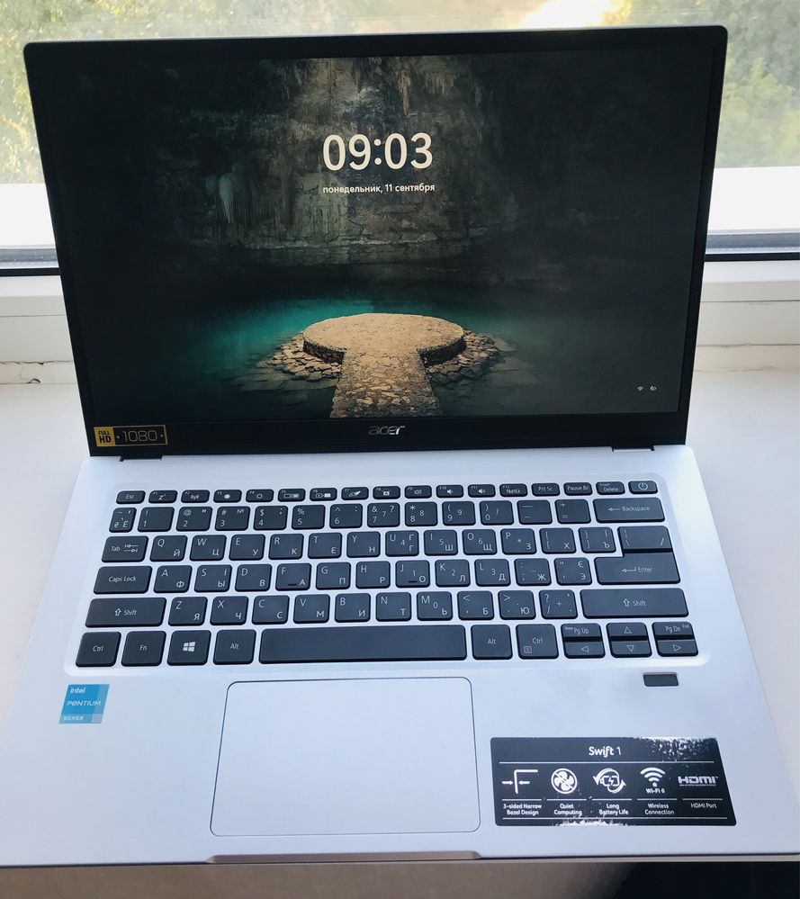 Ноутбук Acer Swift 1 sf114-34-p889