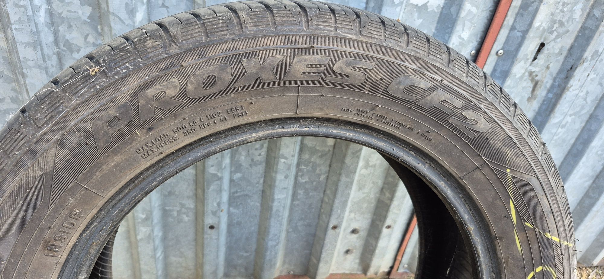 Komplet opon letnich toyo 175/65 R15
