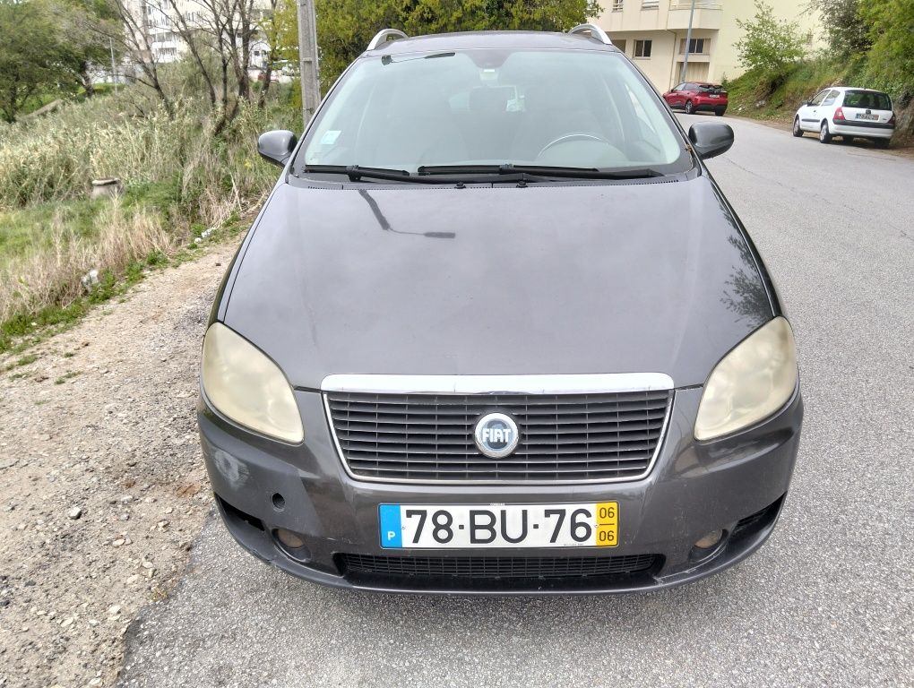 Fiat Croma 1.9 JTD 2006 junta queimada