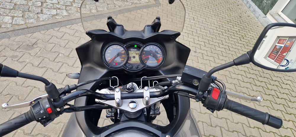 Suzuki DL 650 V-strom rok 2006 przeb.43 tys km